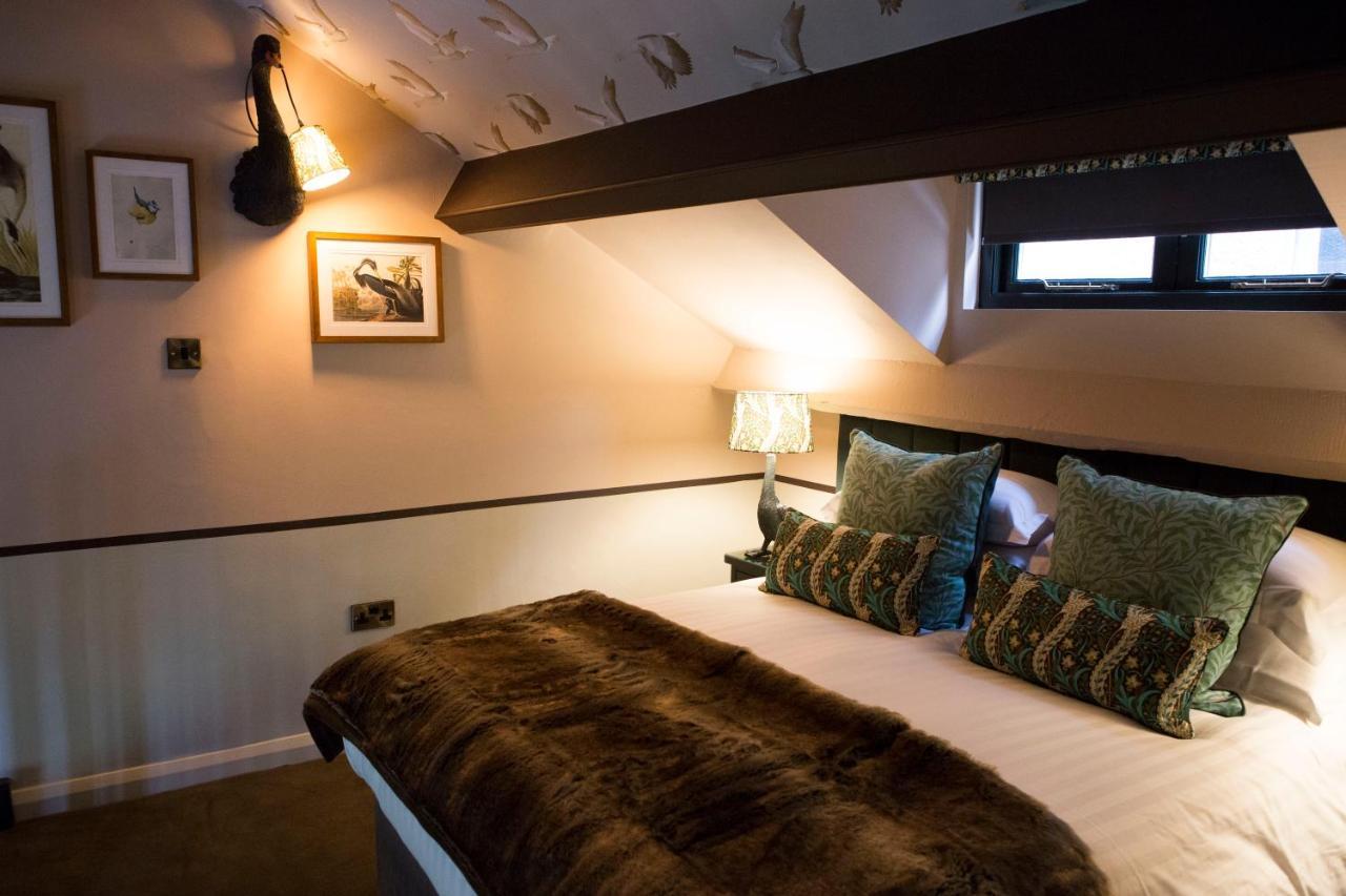 Mason'S Arms Hotel Bowland Bridge Bagian luar foto