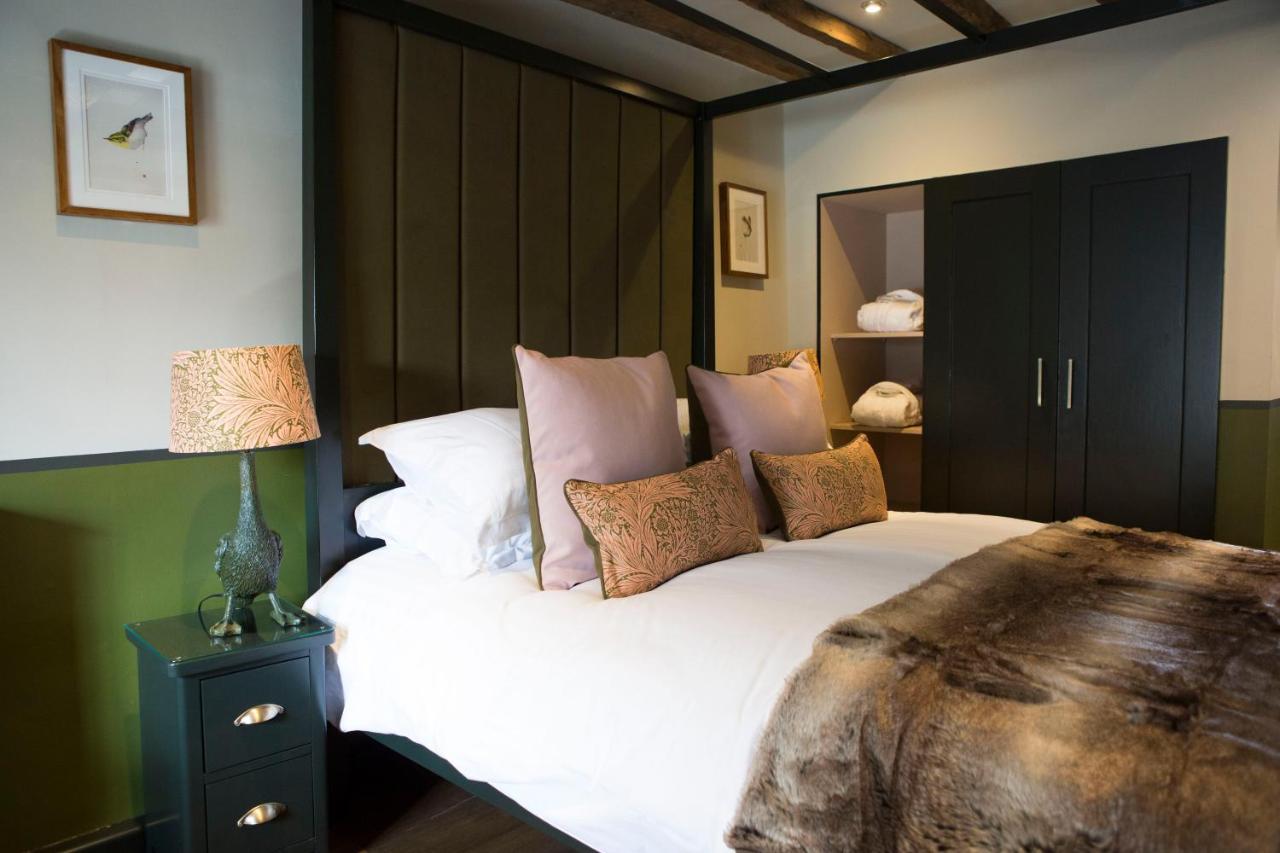 Mason'S Arms Hotel Bowland Bridge Bagian luar foto