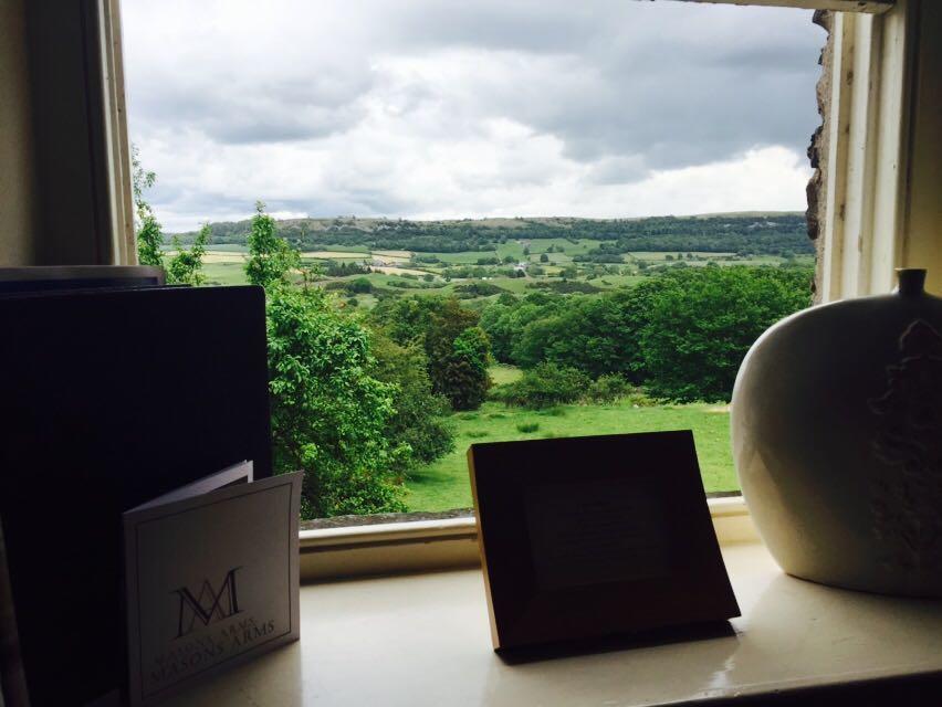 Mason'S Arms Hotel Bowland Bridge Bagian luar foto