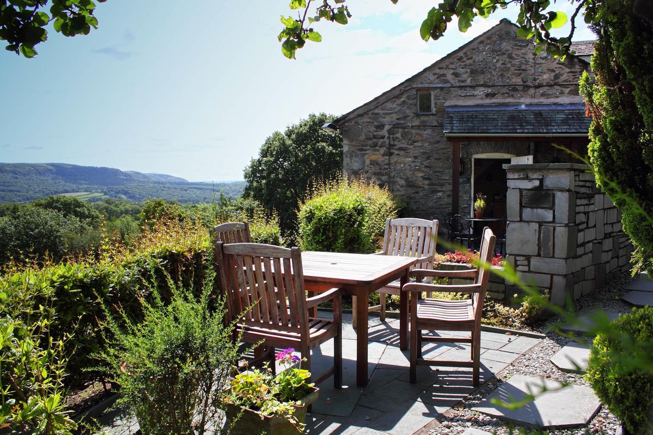 Mason'S Arms Hotel Bowland Bridge Bagian luar foto
